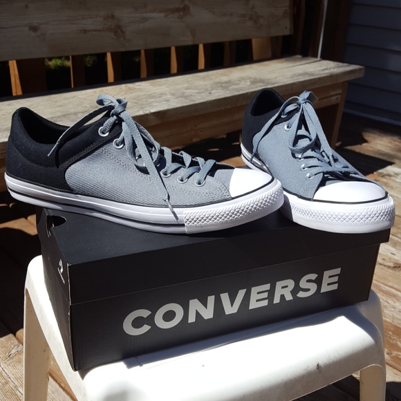 black converse size 11 mens